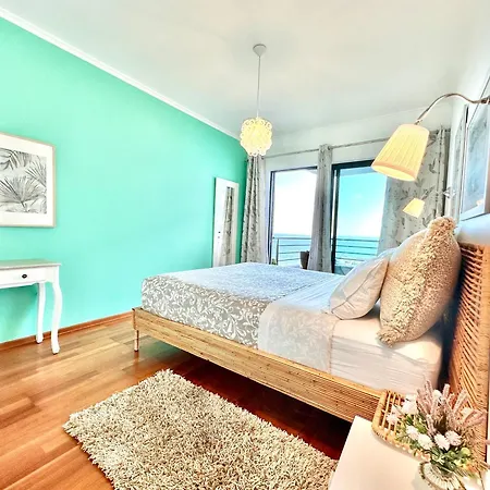 아파트 Luxury Seaview - Balcony Facing Ocean, Private Garage, Wifi, Ac *