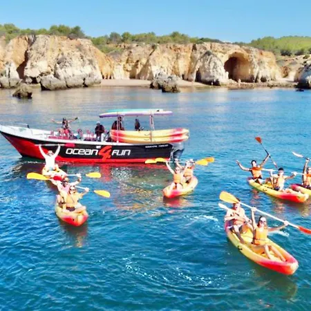 아파트 Luxury Seaview - Balcony Facing Ocean, Private Garage, Wifi, Ac