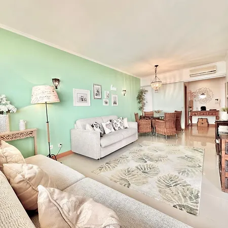 Absolute Beachfront - Huge Panoramic Sea View Balcony & Private Garage Portimao
