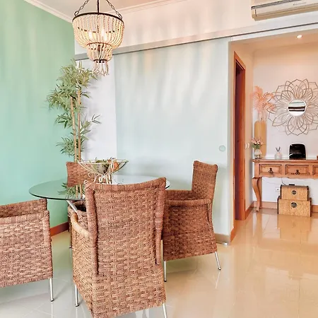 Absolute Beachfront Luxury - Panoramic Sea View Balcony, Private Garage, Wifi, Ac Portimão